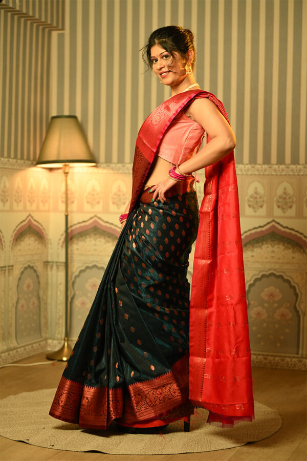Dark Green and Red Banarasi Silk Blend Saree