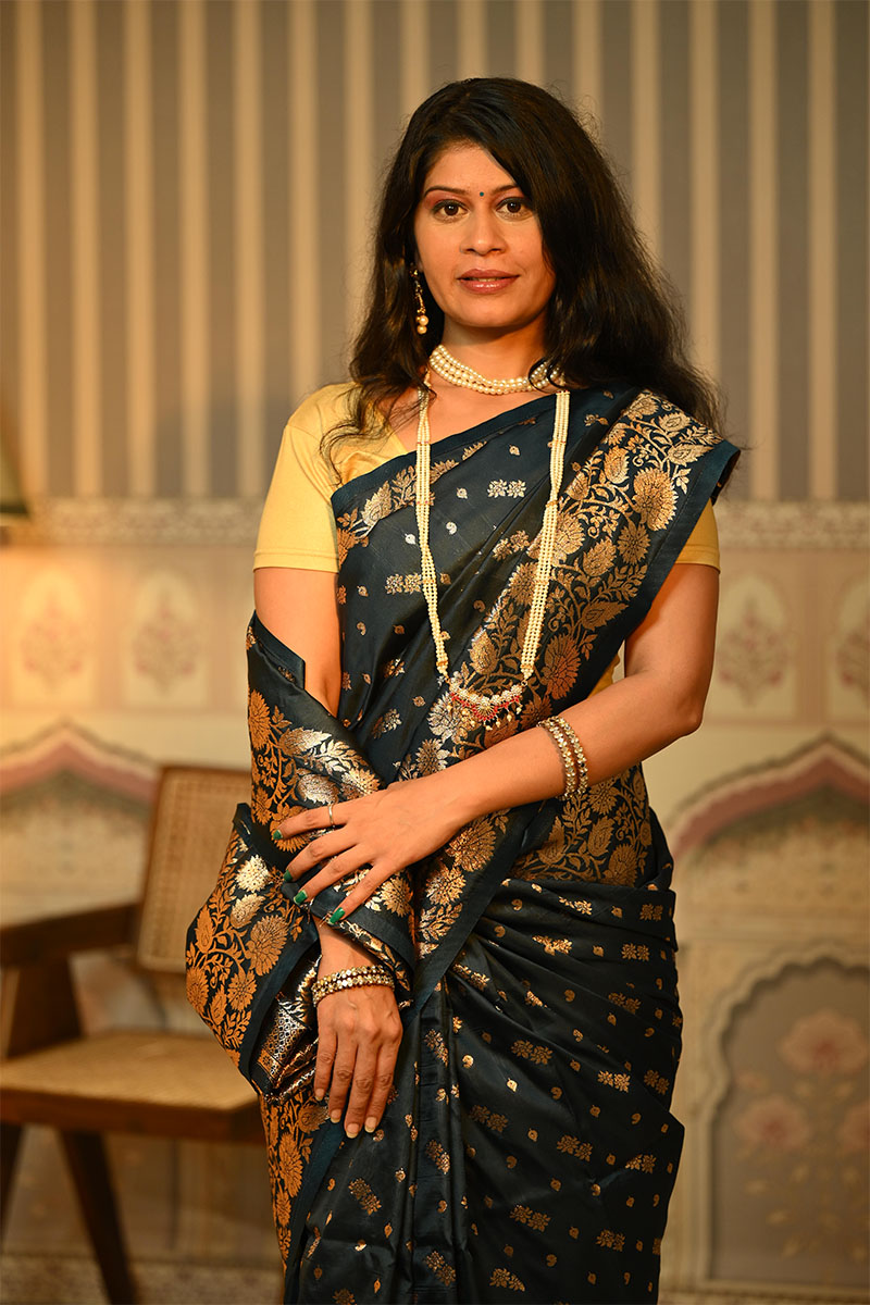 Golden Zari Work Jacquard Silk Saree