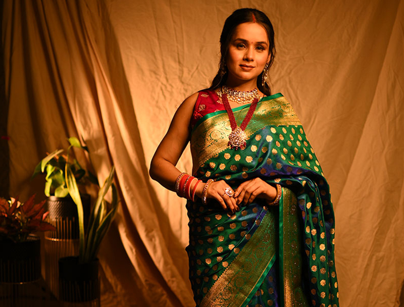 Green Banarasi Silk Gold Zari Saree-f