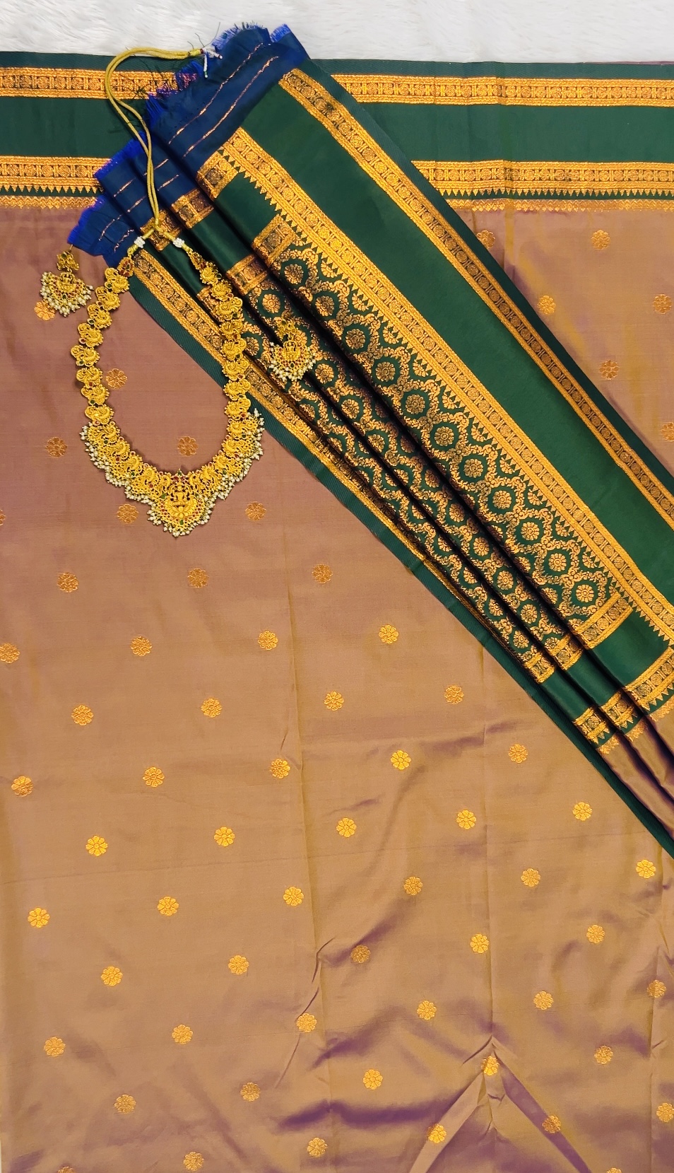 Narayani Paithani Saree - Image 2
