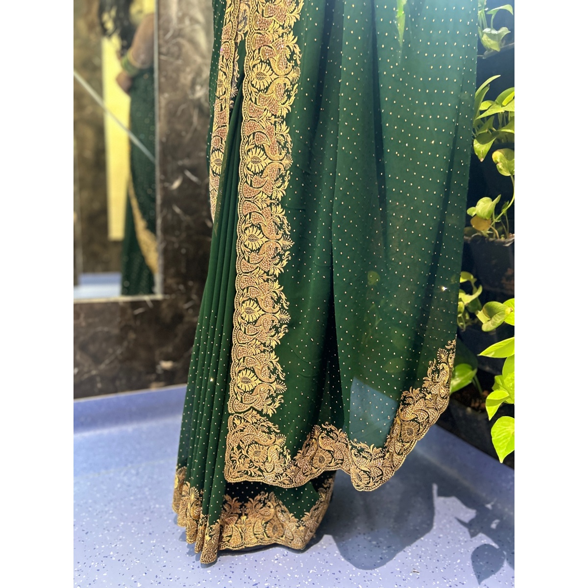 Georgette Saree with Heavy Embroidery - Image 4